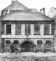 Eingang des Gefängnisses 